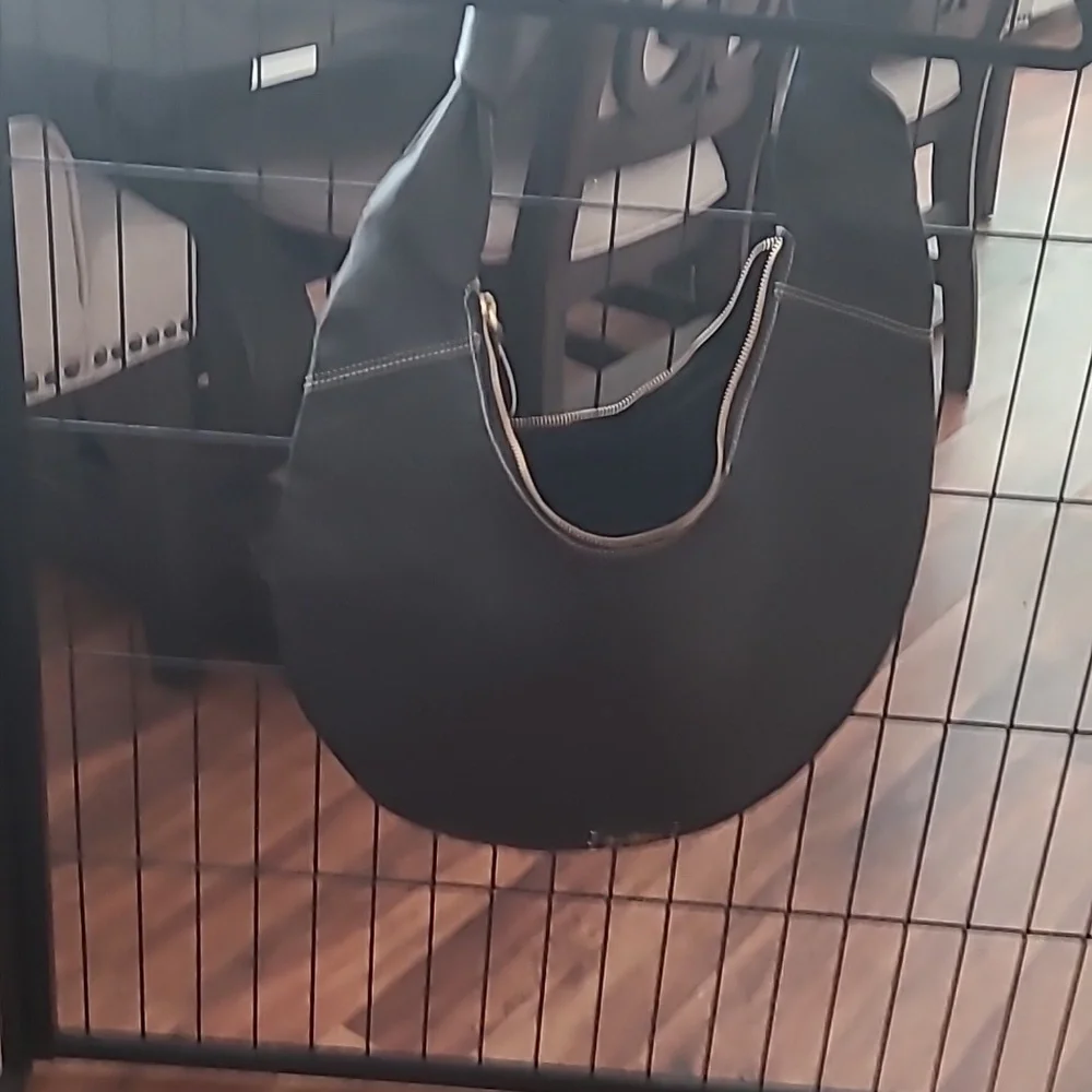 SAM EDELMAN BLACK LEATHER PURSE - Picture 6 of 7